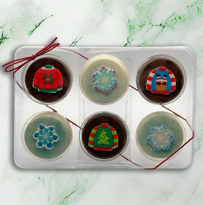 Six piece Sweater / Snowflake box